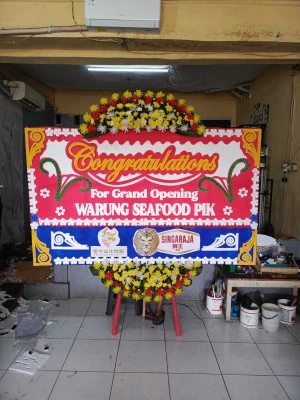 Papan Bunga di By The Sea Pik
